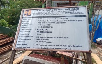 Proyek Rehabilitasi MTs NU Krui Diduga Tak Sesuai RAB, LSM Minta Kementerian Turun Tangan
